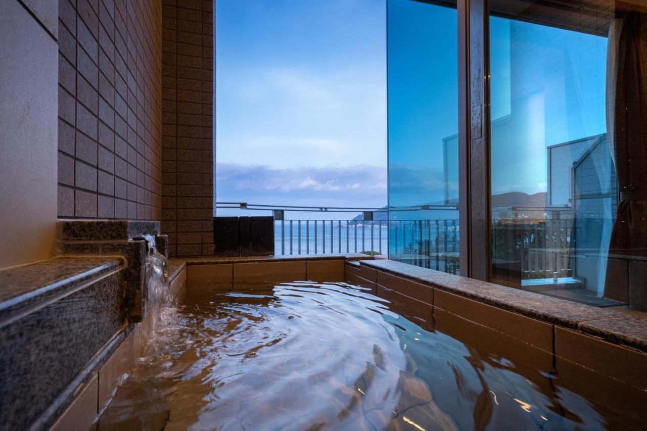 Auberge Fontaine Bleau Atami Atami  Exterior photo