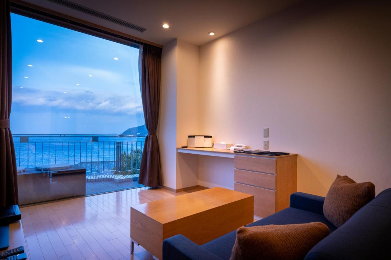 Auberge Fontaine Bleau Atami Atami  Exterior photo